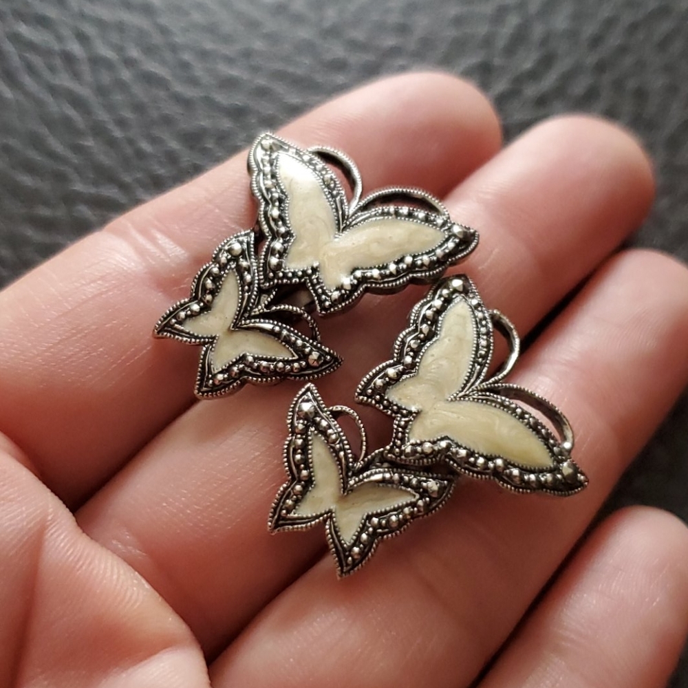 Clip on earrings